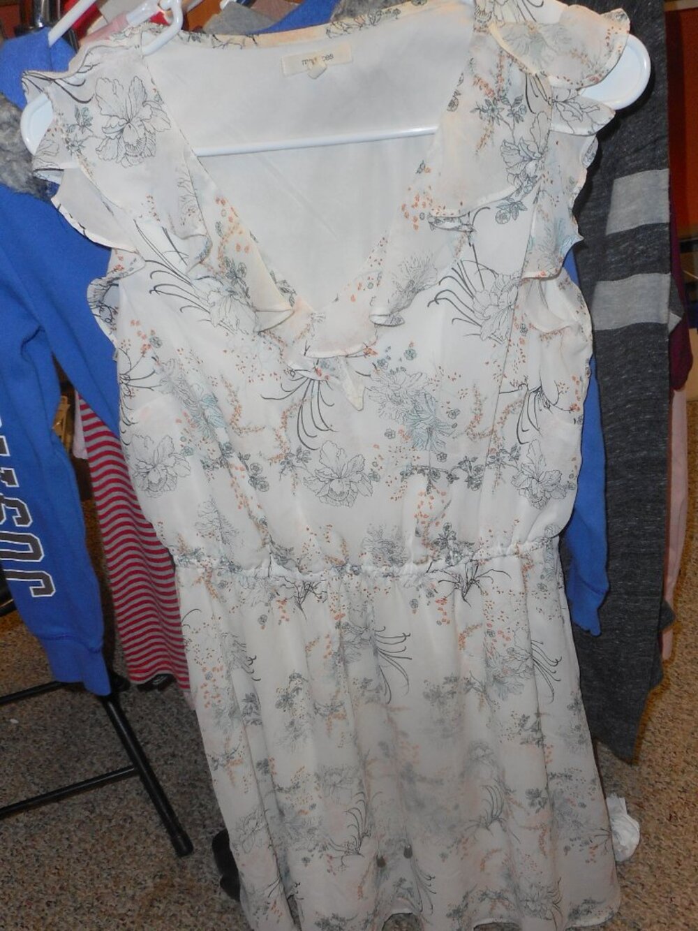 MAURICE'S , size 10 dress, V neck, ruffles